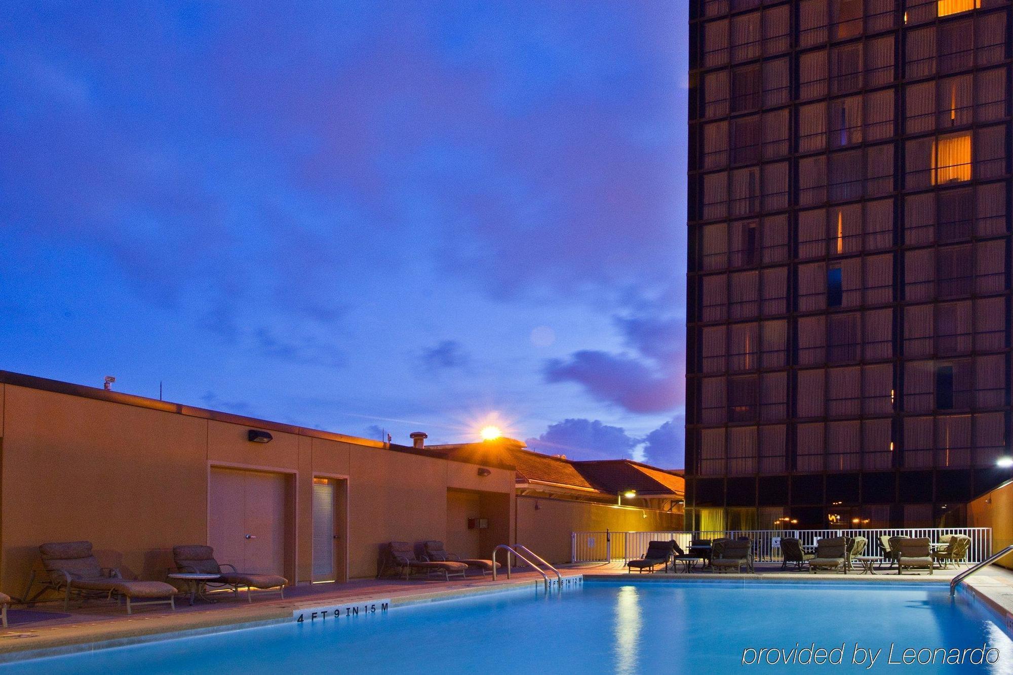 Crowne Plaza Pensacola Grand 호텔 시설 사진