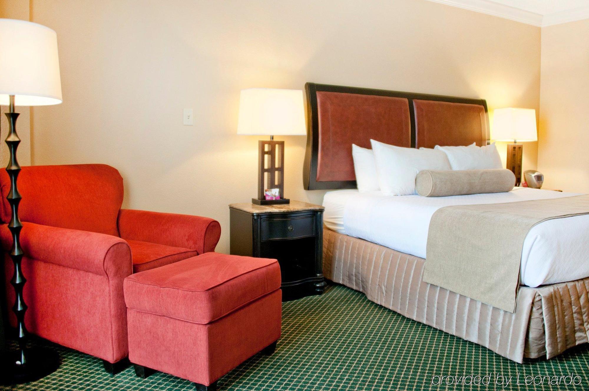 Crowne Plaza Pensacola Grand 호텔 외부 사진