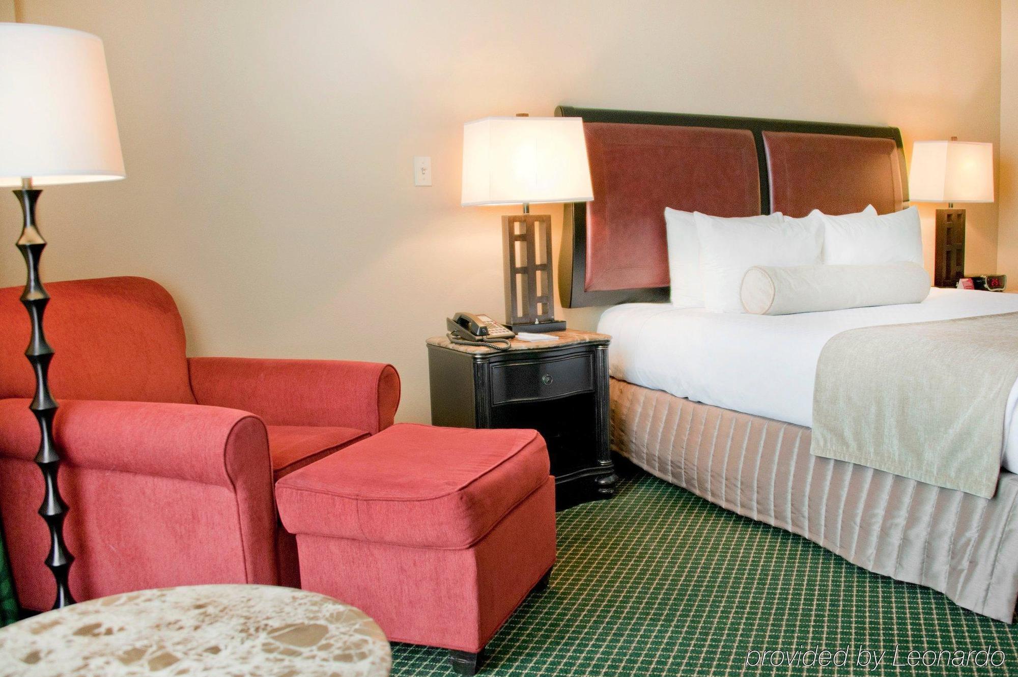 Crowne Plaza Pensacola Grand 호텔 외부 사진